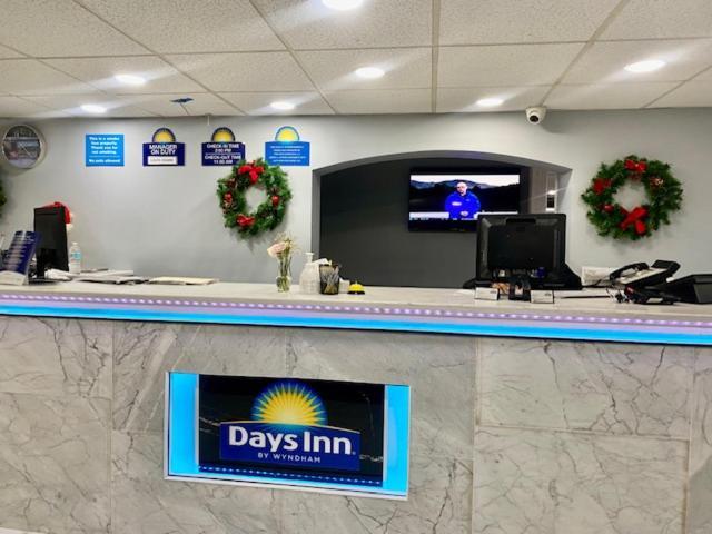 Days Inn By Wyndham Scranton Pa Dickson City Exterior foto